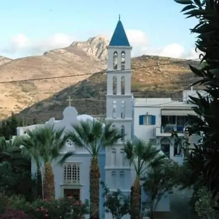 Ferienhaus Greenhouse At Tinos Smardakito